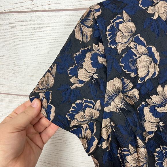 Brooks Brothers Navy and Beige Floral Dress - Picture 4 of 11